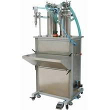 liquid filling machine