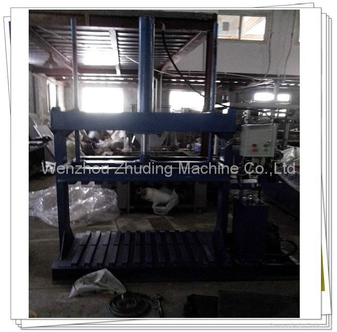 Hydraulic baling machine 5