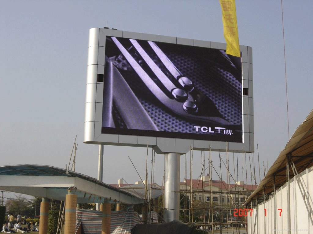 p10 outdoor full color led screen  2