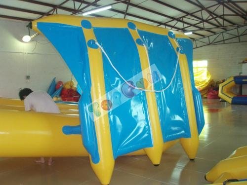 inflatable banana boat 4