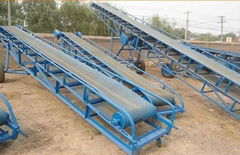 mobile conveyor for concrete