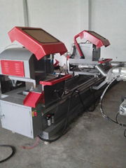 windows and doors cutting machine