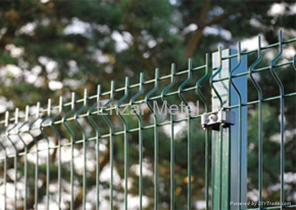 Curvy Welded Wire Fence Panel / V Mesh Fence