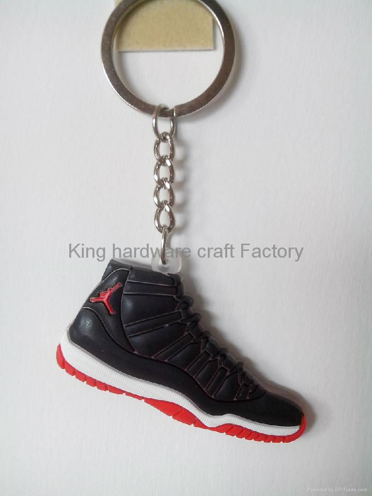 2D3D plastic Jordan       sports neaker  keychain 3