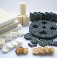 Ceramic foam filters