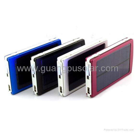 High capacity 10000mah solar charger for iPad/iPhone with dual USB port 3