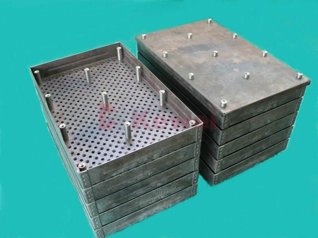  Tungsten heating elements 4