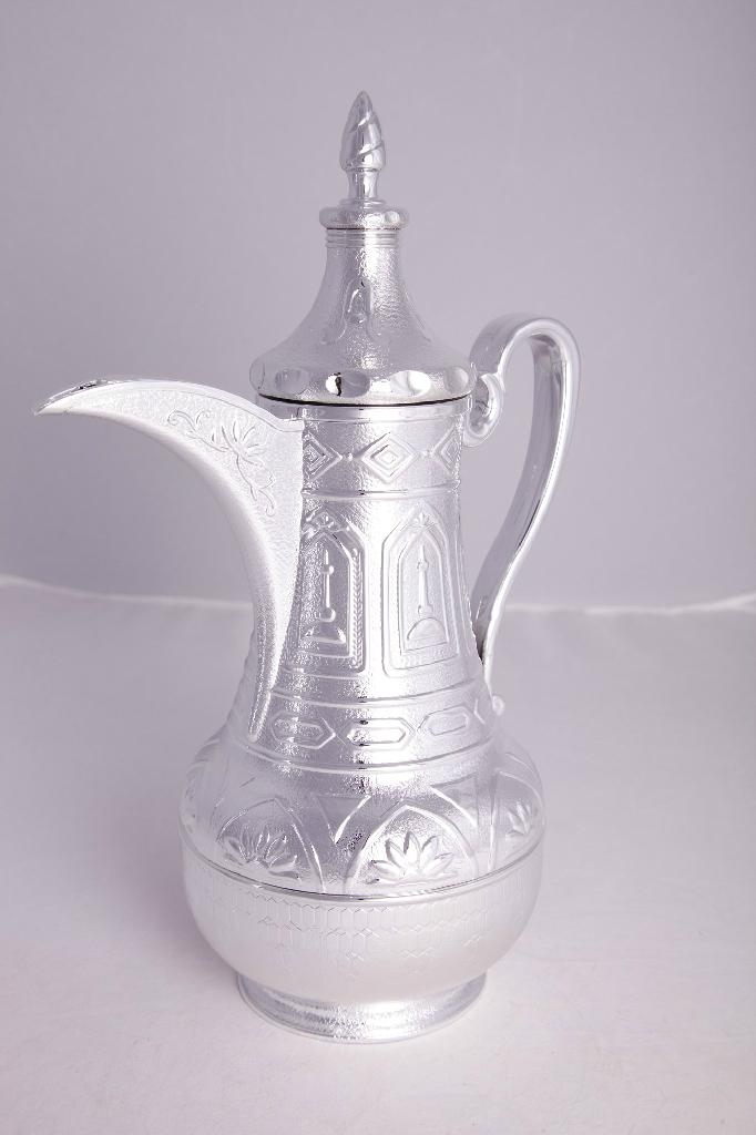 Arabic Dallah Thermos Flask with Glass Refill 4