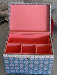 collapsible gift boxes