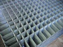 Welded wire mesh panel