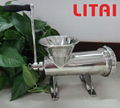 manual stainless steel meat mincer 1