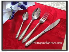 Flatware set