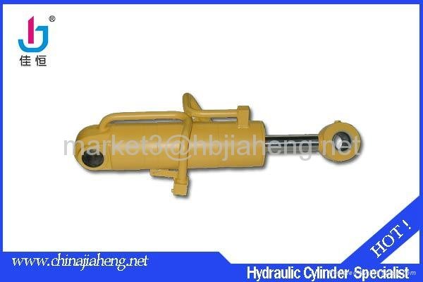 Tie-rod hydraulic cylinder for marine hydraulic hoists