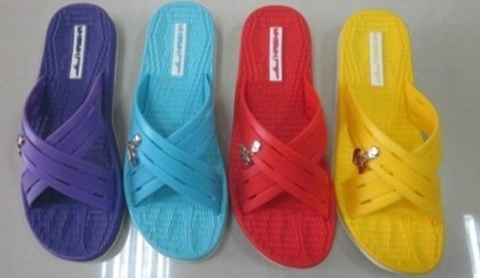 8055-2 Stocklot Men's slippers 3