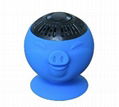 adorable pig pattern bluetooth speaker 1