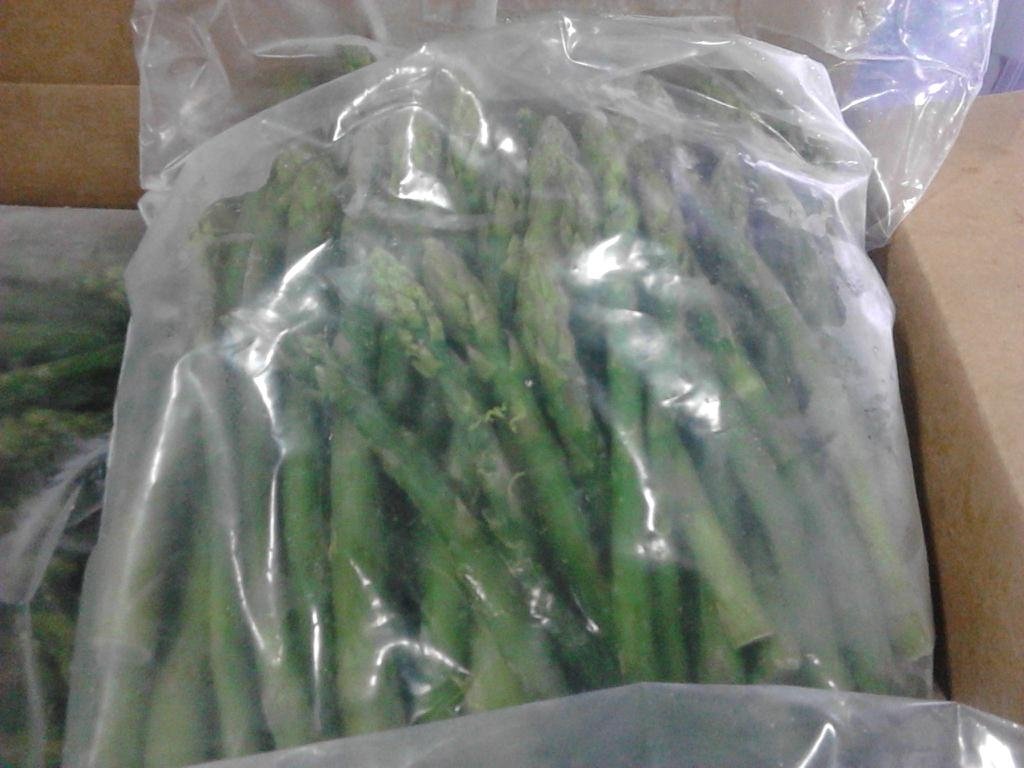 IQF frozen green asparagus