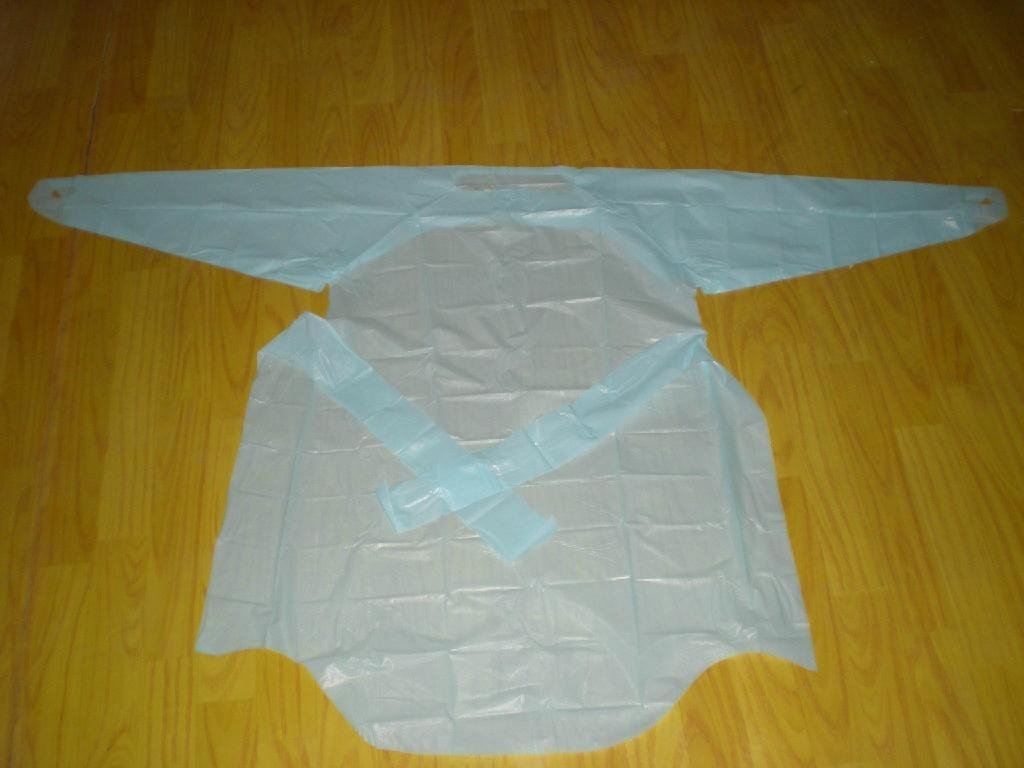 isolation Gown 1