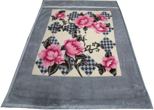 Raschel Fleece Blanket 2