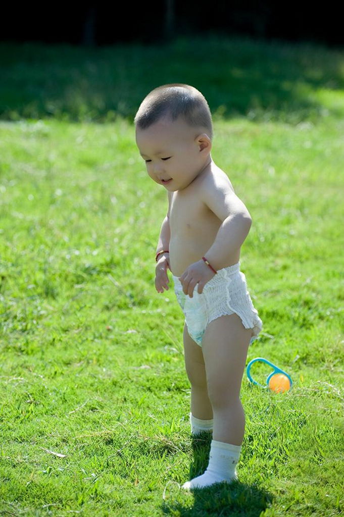 Design for Baby Goods  Diapers Baby Training 