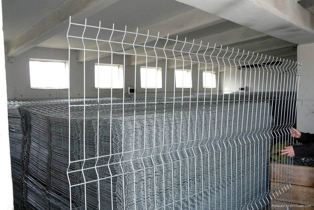 Wire mesh fence fence net welded mesh fence china anping