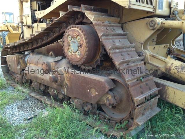 Used Caterpillar track bulldozer D8N in very good condition 5