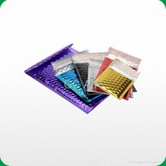 Color metallic bubble mailers 