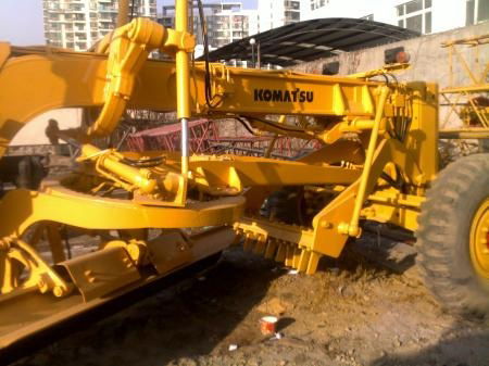 Used Motor Grader Komatsu GD511A-1 5