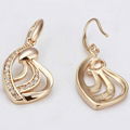 Heart Shape Austrian Crystal Golden Alloy Earring 4