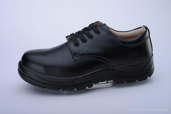 耐高温防护光面皮安全鞋