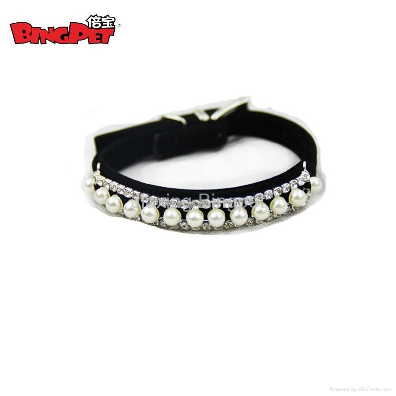 Pearl Crystal Necklace Velvet Dog Collars 4