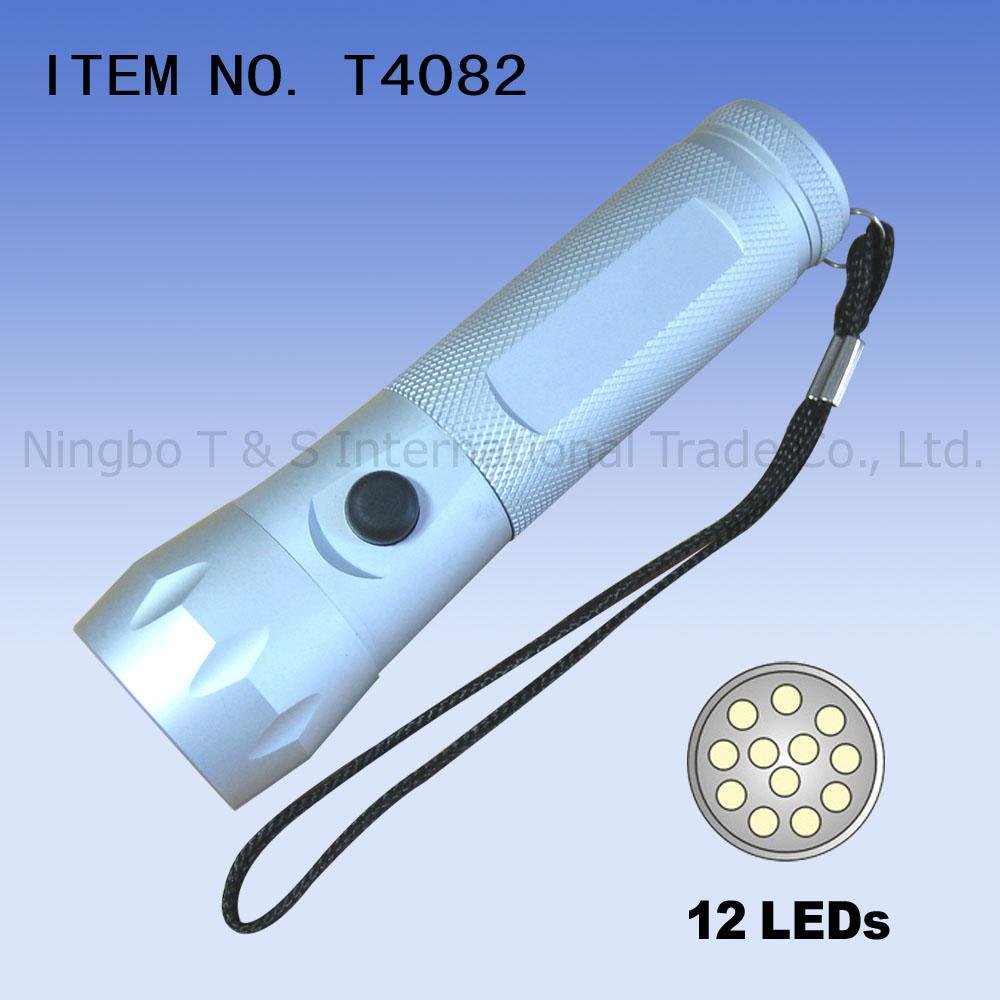 LED Flashlight (T4082)