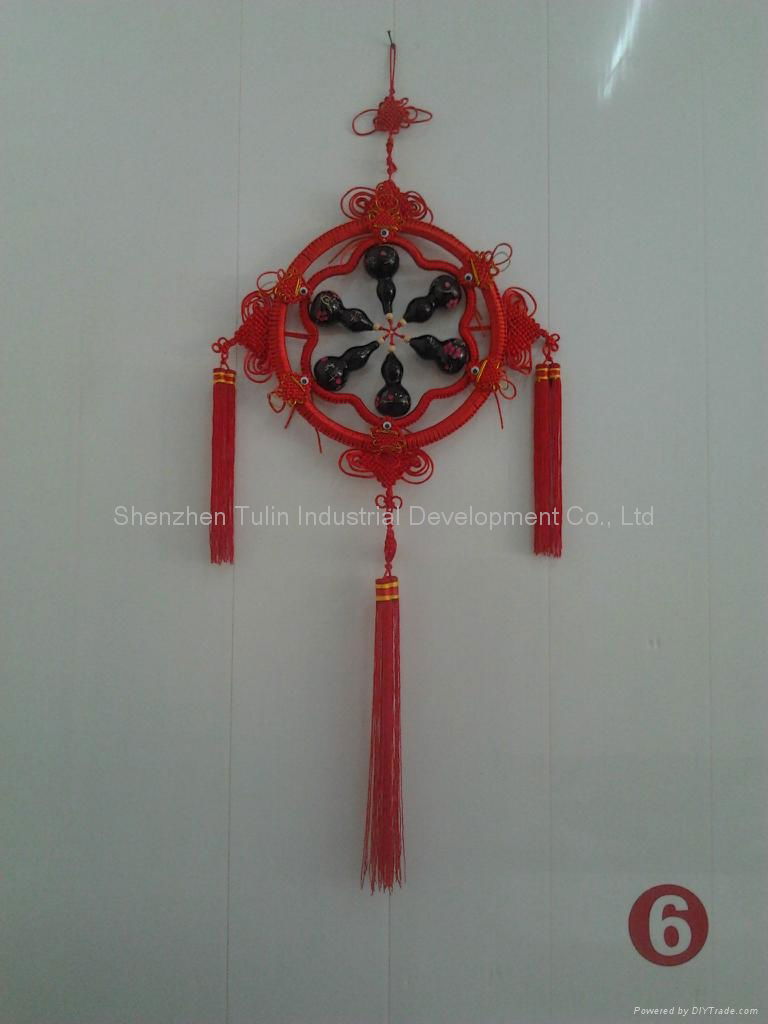 chinese knot with poker-picture cucurbit