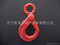 eye self-locking hook  1