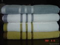 100% cotton bath towel with satin