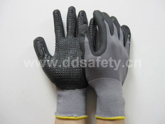 nylon with PU glove with mini dots DPU413