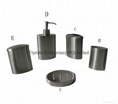 Oval Soap Dispenser Set           