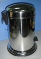 Dustbin With Vaulted Lid                                      5