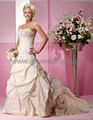 bridal gown/wedding dresses/prom dress