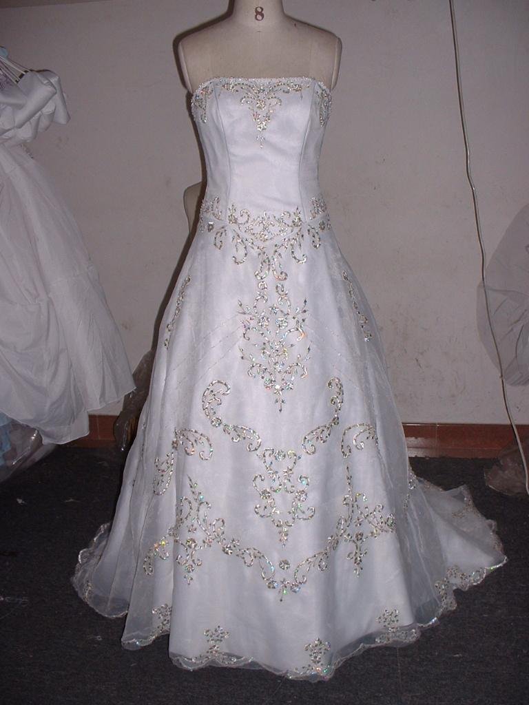 wedding dress/bride gown/evening dress in competitive price