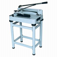 MANUAL PAPER CUTTER