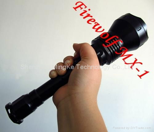 XM-1  super power Led flashlight 2