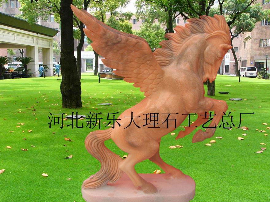 馬 飛馬 動物彫塑
