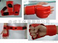 boxing gloves 3