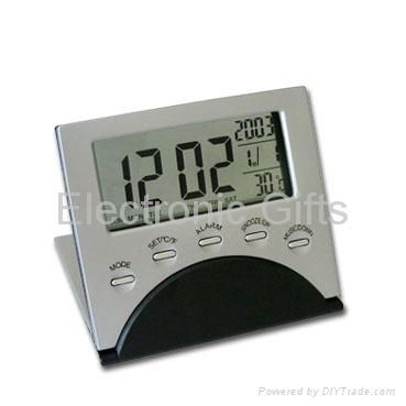 Digital Calendar Clock with Mirror & Thermometer 5