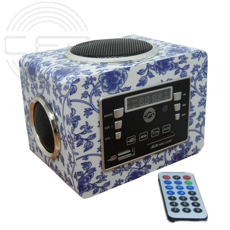 Multi-functinal bluetooth speaker 4