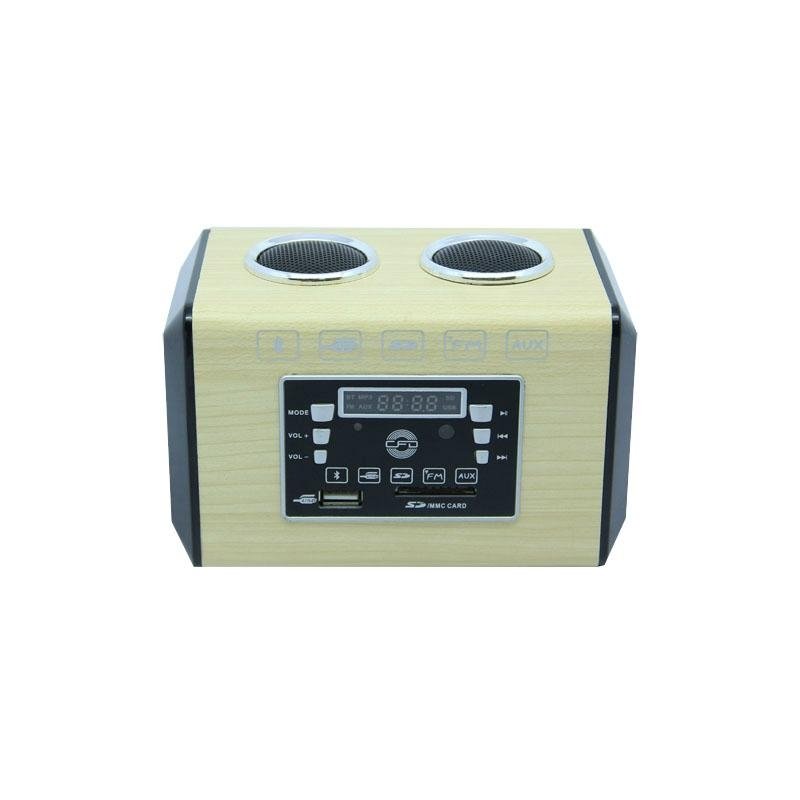 Portable  bluetooth FM SD card speaker 4