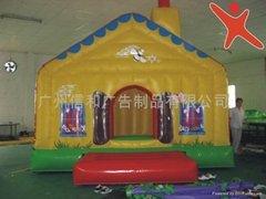 Inflatable jump house bed