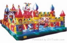 Giant funny city inflatable castle