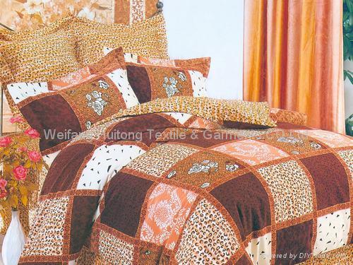 Producer micro fiber fabrics and bed sheet sets