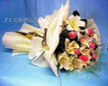 Rose / Lily Bouquet 4